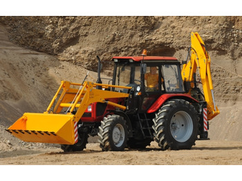 Экскаватор-погрузчик