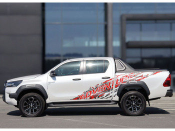 Пикап Toyota Hilux 4.0 AT, Новый: фото 4