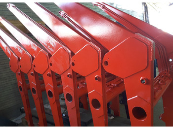 Фронтальный погрузчик для трактора