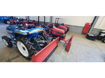 Отвал Отвал на перед трактора от 15л.с крепление отдель: фото 5 Отвал Отвал на перед трактора от 15л.с крепление отдель: фото 5