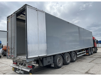 Новый Полуприцеп щеповоз с подвижным полом Kraker K-FORCE HD: фото 3 Новый Полуприцеп щеповоз с подвижным полом Kraker K-FORCE HD: фото 3