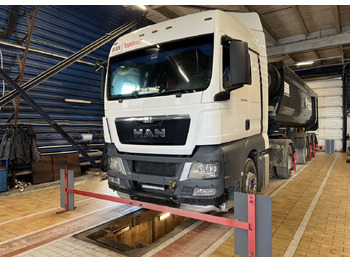 Оборудование для гаражей/ Мастерских Регулировка углов установки грузовиков и полуприце: фото 4 Оборудование для гаражей/ Мастерских Регулировка углов установки грузовиков и полуприце: фото 4