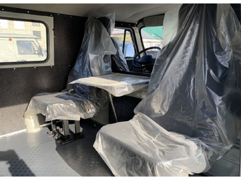 Новый Микроавтобус, Пассажирский фургон УАЗ 3909: фото 4