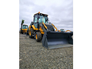 Экскаватор-погрузчик