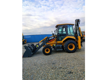 Экскаватор-погрузчик