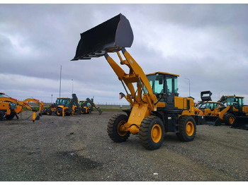 Колёсный погрузчик