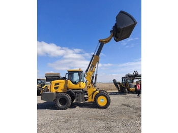 Новый Телескопический фронтальный погрузчик Kyloton G10: фото 3