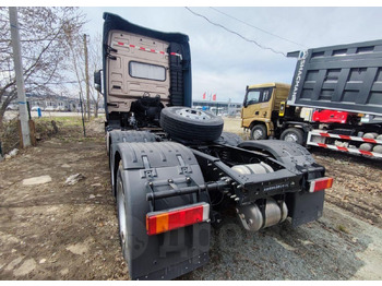 Тягач Dongfeng DFH4250CX7: фото 5