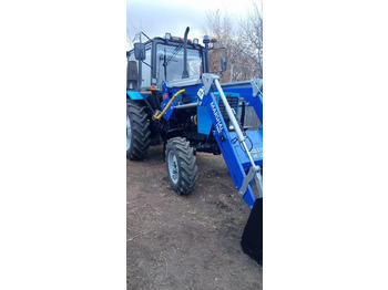 Фронтальный погрузчик для трактора