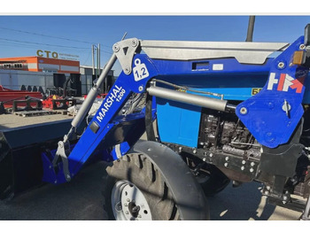 Фронтальный погрузчик для трактора