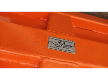 Отвал Коммунальный отвал оборотный под мтз: фото 5 Отвал Коммунальный отвал оборотный под мтз: фото 5