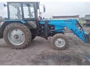 Фронтальный погрузчик для трактора