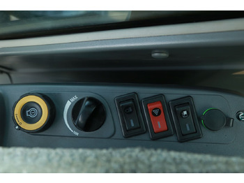 Гусеничный экскаватор Экскаватор MaxPower ME220.9: фото 3 Гусеничный экскаватор Экскаватор MaxPower ME220.9: фото 3