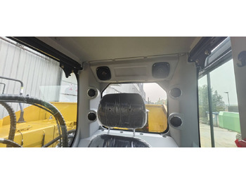 Гусеничный экскаватор Экскаватор MaxPower ME400.9H: фото 3