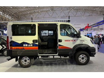 Новый Микроавтобус, Пассажирский фургон Iveco Daily: фото 3