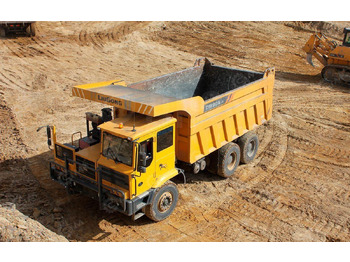 Карьерный самосвал LIUGONG