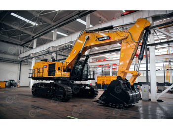 Гусеничный экскаватор