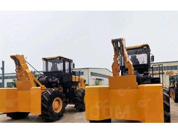 Лесной трактор