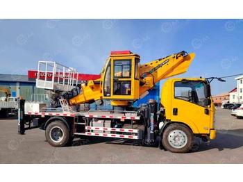 Новый Грузовик с подъемником Isuzu Elf: фото 3