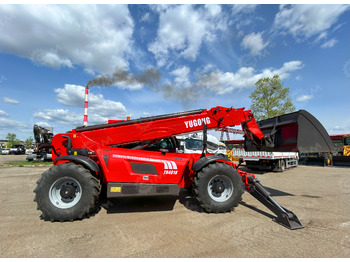 Телескопический погрузчик