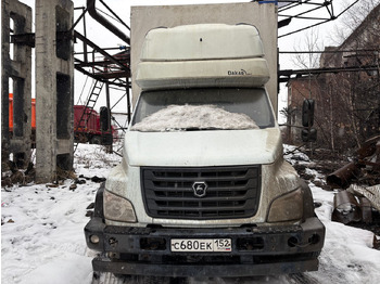 Тентованный грузовик