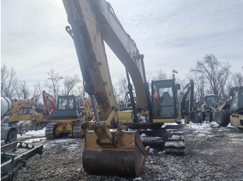Гусеничный экскаватор CATERPILLAR 330
