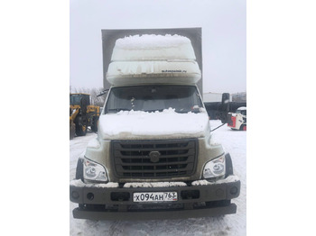 Тентованный грузовик ГАЗ