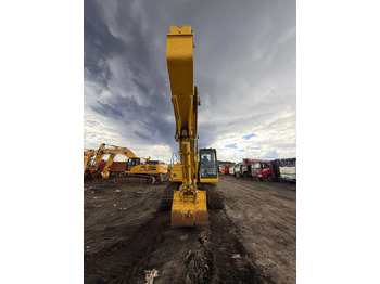 Гусеничный экскаватор KOMATSU PC210