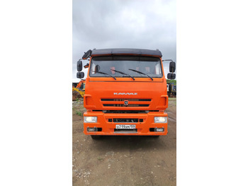 Самосвал КАМАЗ 6520