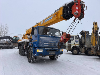 Автокран КАМАЗ