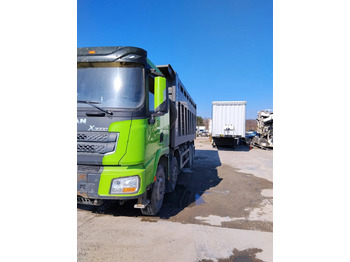 Самосвал SHACMAN SX