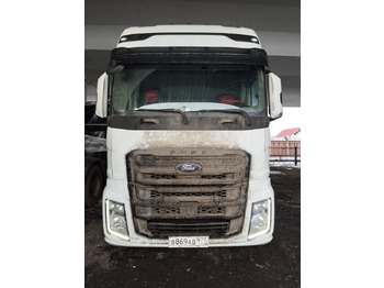Тягач FORD