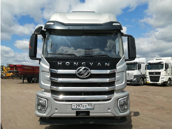 Тягач HONGYAN