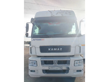 Тягач КАМАЗ 5490