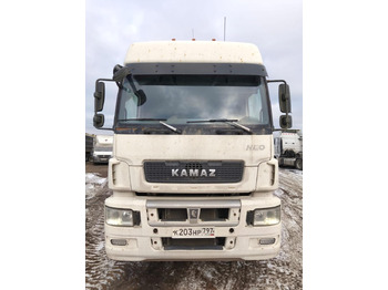 Тягач КАМАЗ 5490