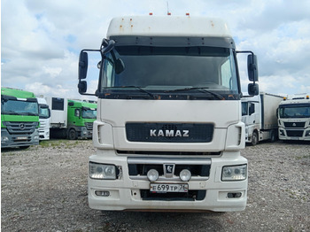 Тягач КАМАЗ 5490
