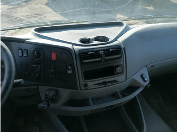 Тягач КАМАЗ 5490