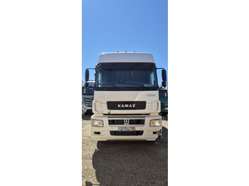 Тягач КАМАЗ 5490