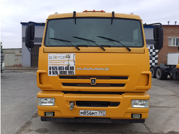 Тягач КАМАЗ 65116