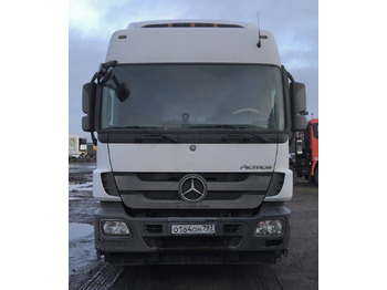 Тягач MERCEDES-BENZ