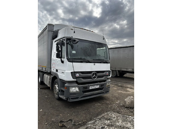 Тягач MERCEDES-BENZ
