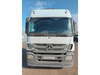 Тягач MERCEDES-BENZ