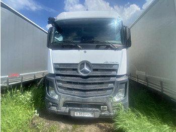 Тягач MERCEDES-BENZ