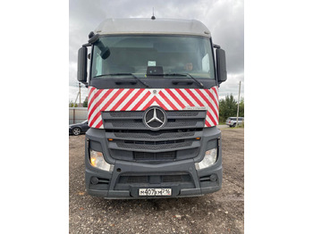 Тягач MERCEDES-BENZ