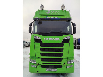 Тягач SCANIA S 650
