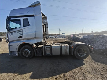 Тягач FAW CA4180P77K25E5: фото 2 Тягач FAW CA4180P77K25E5: фото 2