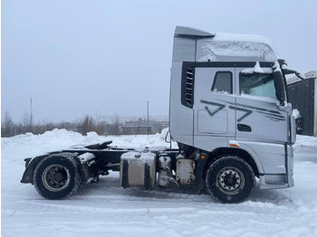 Тягач FAW CA4180P77K25E5: фото 3 Тягач FAW CA4180P77K25E5: фото 3