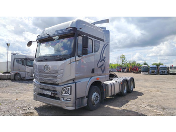Тягач FAW CA4250P25K15T1E5A80: фото 3 Тягач FAW CA4250P25K15T1E5A80: фото 3