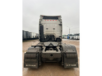 Тягач SITRAK ZZ4186V361HE: фото 4 Тягач SITRAK ZZ4186V361HE: фото 4