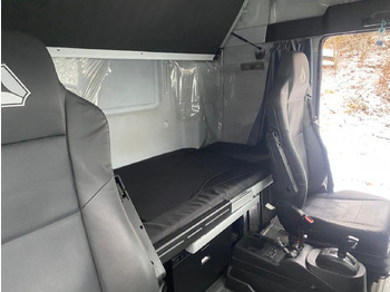 Тягач SITRAK ZZ4186V391HE: фото 4 Тягач SITRAK ZZ4186V391HE: фото 4